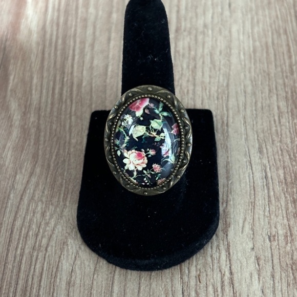 Dark Floral Adjustable Ring, NWT, Handmade, Victorian - Picture 2 of 3